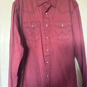 Wrangler Men's Maroon Button Down Shirt